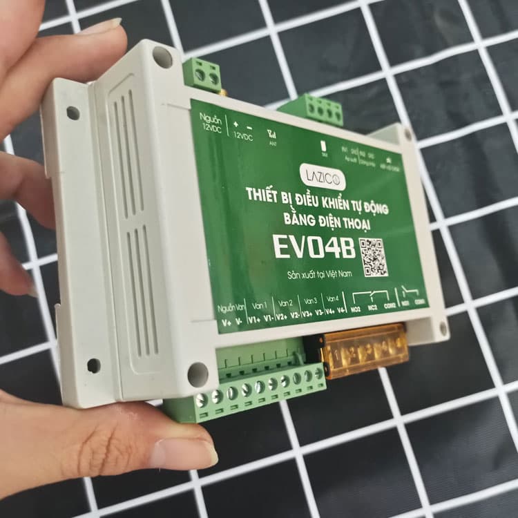 Bộ điều khiển bơm và van tưới qua điện thoại Lazico EV04B