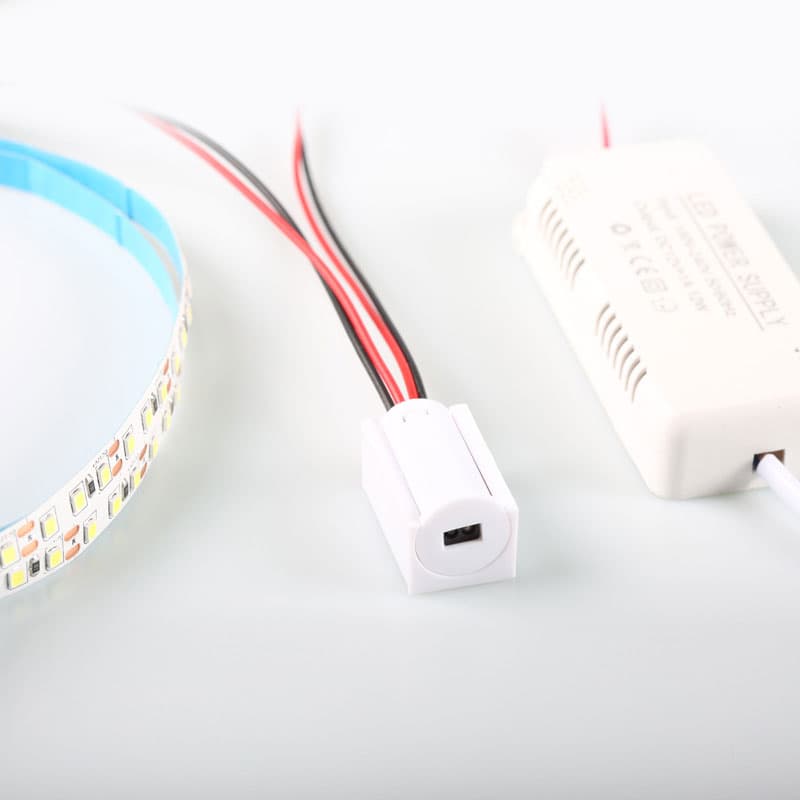 Công tắc cảm biến tủ quần áo WS25